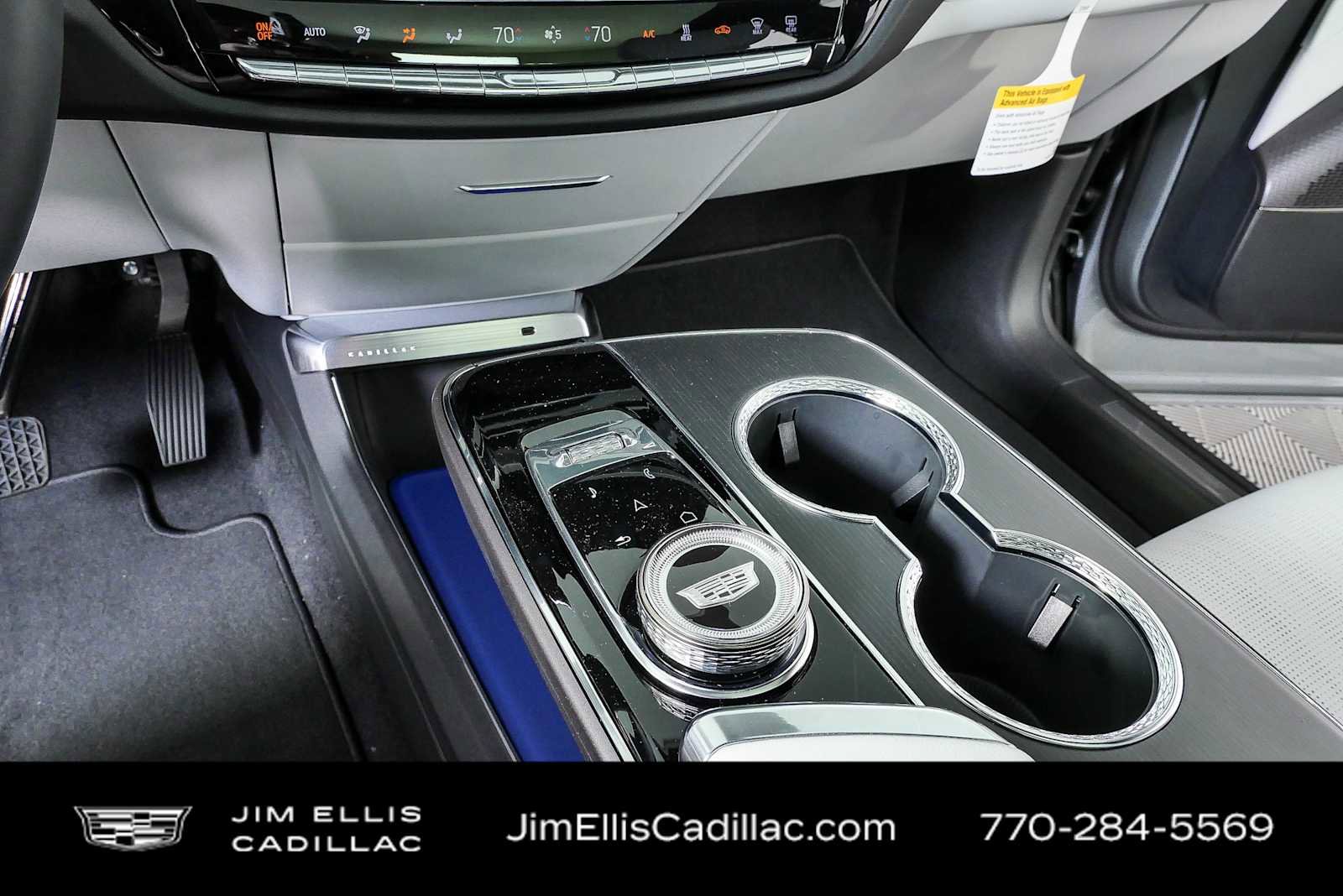 New 2026 Cadillac Lyriq Luxury RWD image 17