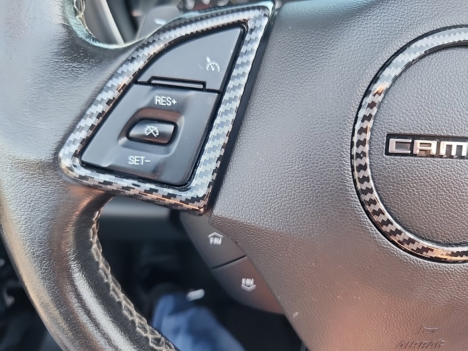 Used 2023 Chevrolet Camaro LT RWD image 22