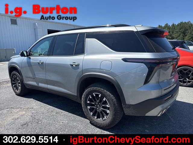 Used 2025 Chevrolet Traverse Z71 w/ Driver Confidence Package AWD/4WD image 4