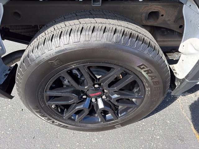 Certified 2024 GMC Sierra 1500 Elevation AWD/4WD image 8