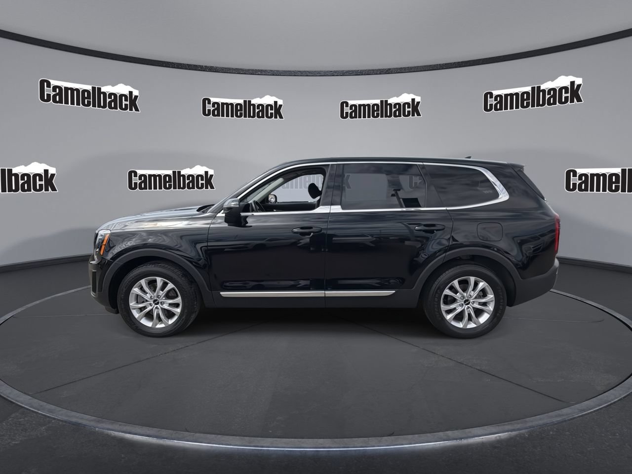 Certified 2022 Kia Telluride LX FWD image 4