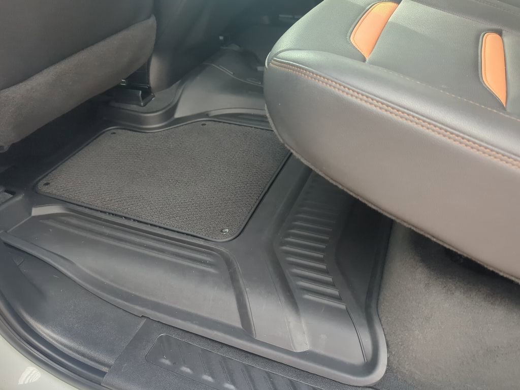 Used 2024 GMC Sierra 1500 AT4 w/ Technology Package image 23