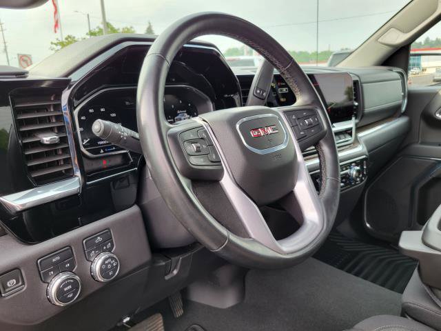 Used 2024 GMC Sierra 1500 Elevation AWD/4WD image 10