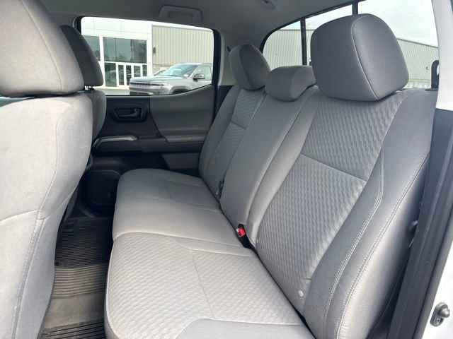 Certified 2020 Toyota Tacoma SR5 AWD/4WD image 30