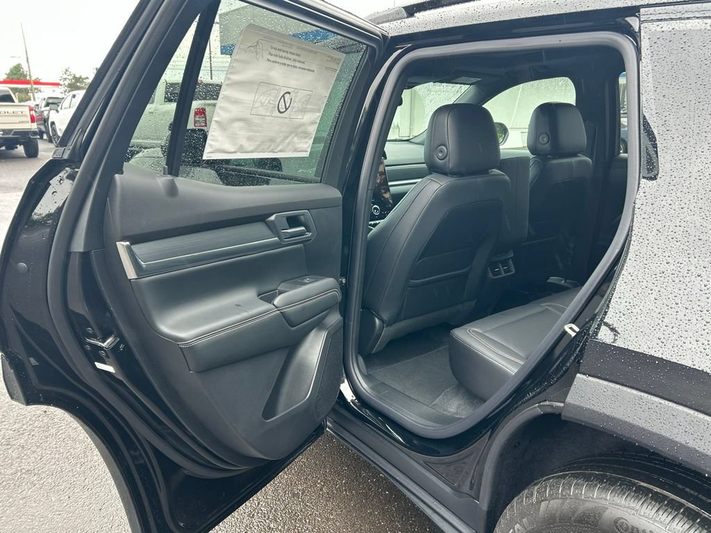 New 2026 GMC Terrain Elevation w/ Elevation Premium Package AWD/4WD image 32