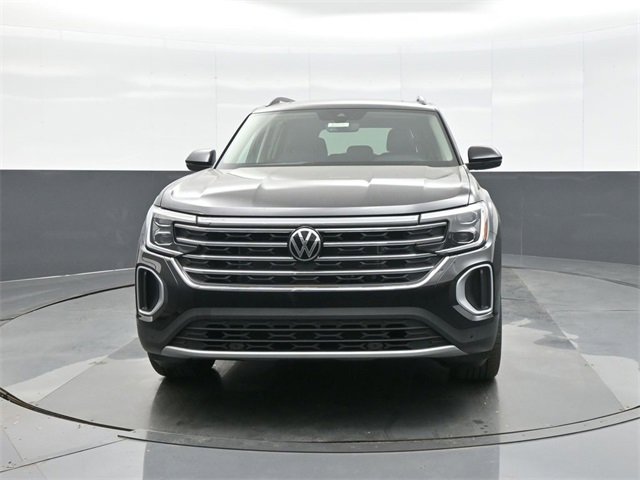 New 2026 Volkswagen Atlas SE image 2