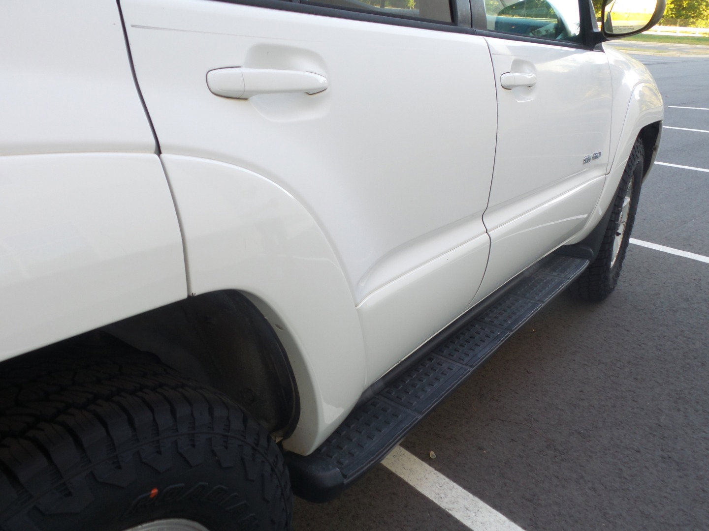 Used 2005 Toyota 4Runner SR5 AWD/4WD image 54