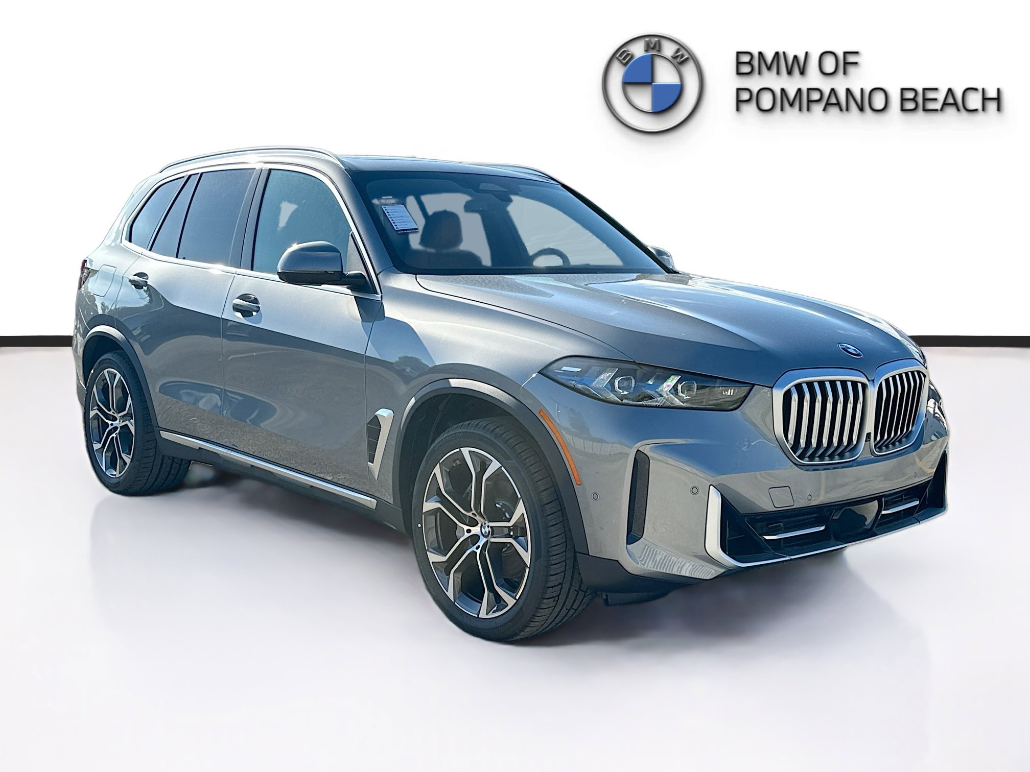 New 2026 BMW X5 sDrive40i w/ Premium Package