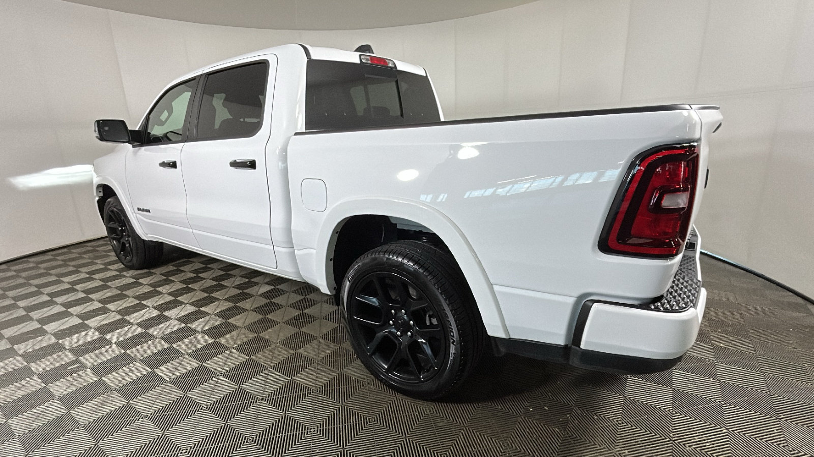 Used 2026 RAM 1500 Laramie w/ Night Edition AWD/4WD image 7