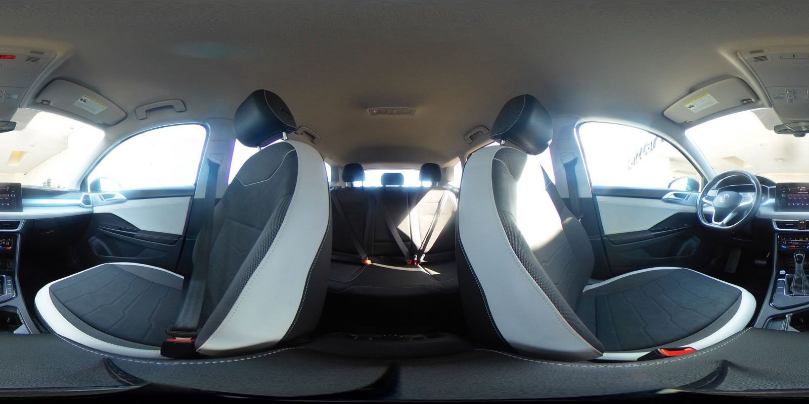 Used 2025 Volkswagen Taos SE image 43