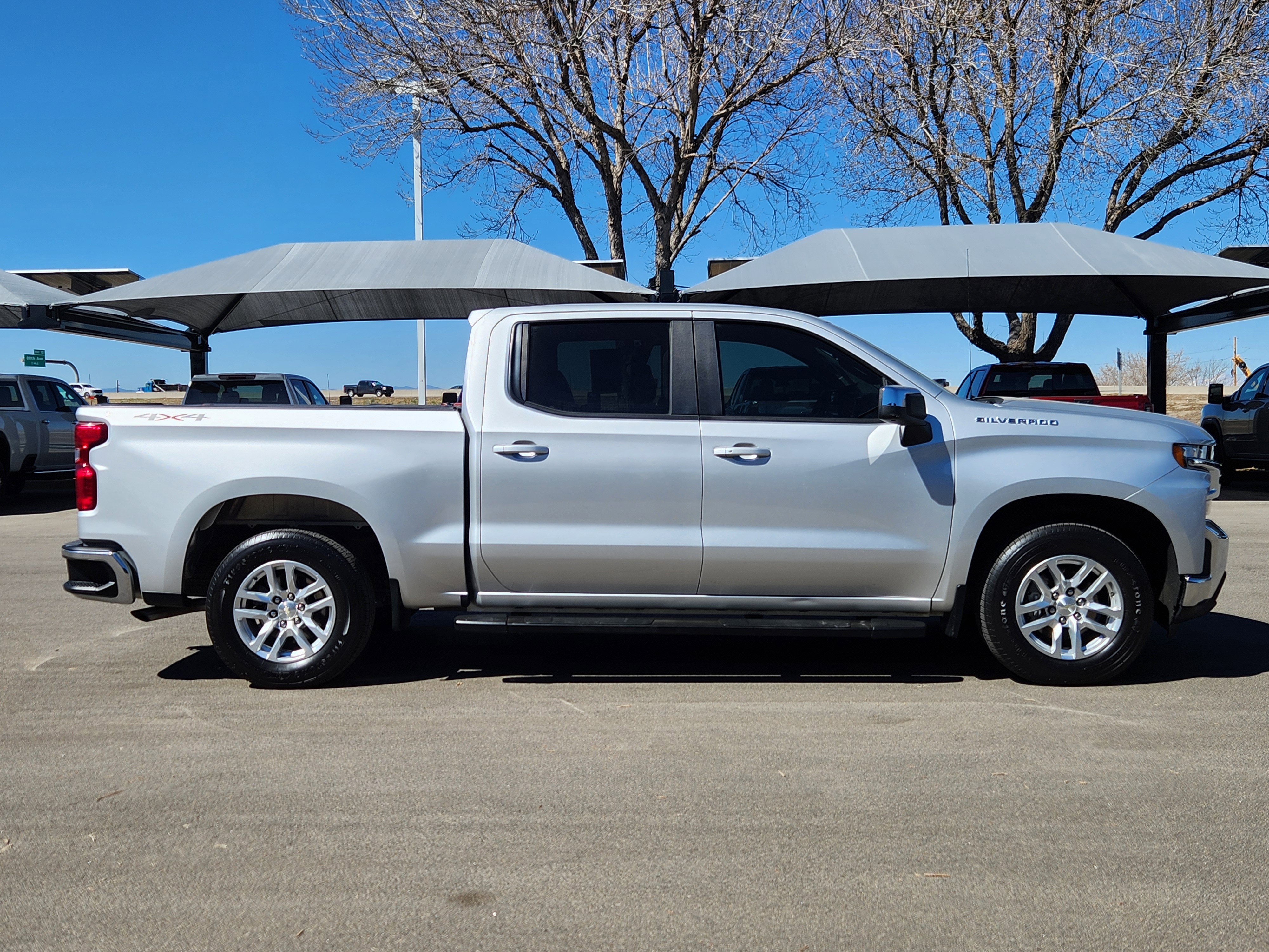 Used 2020 Chevrolet Silverado 1500 LT w/ All-Star Edition AWD/4WD image 2