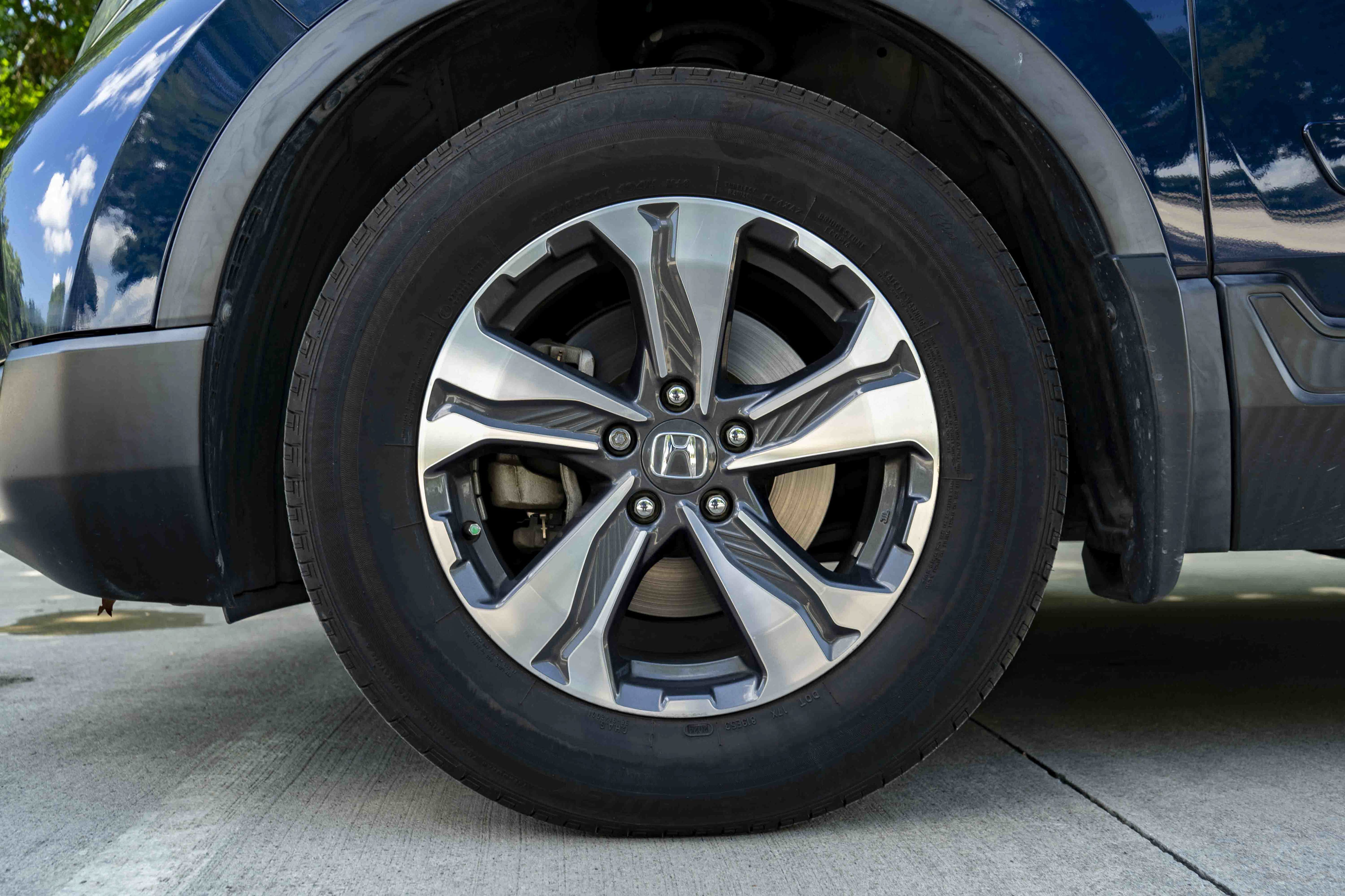 Used 2017 Honda CR-V LX image 14