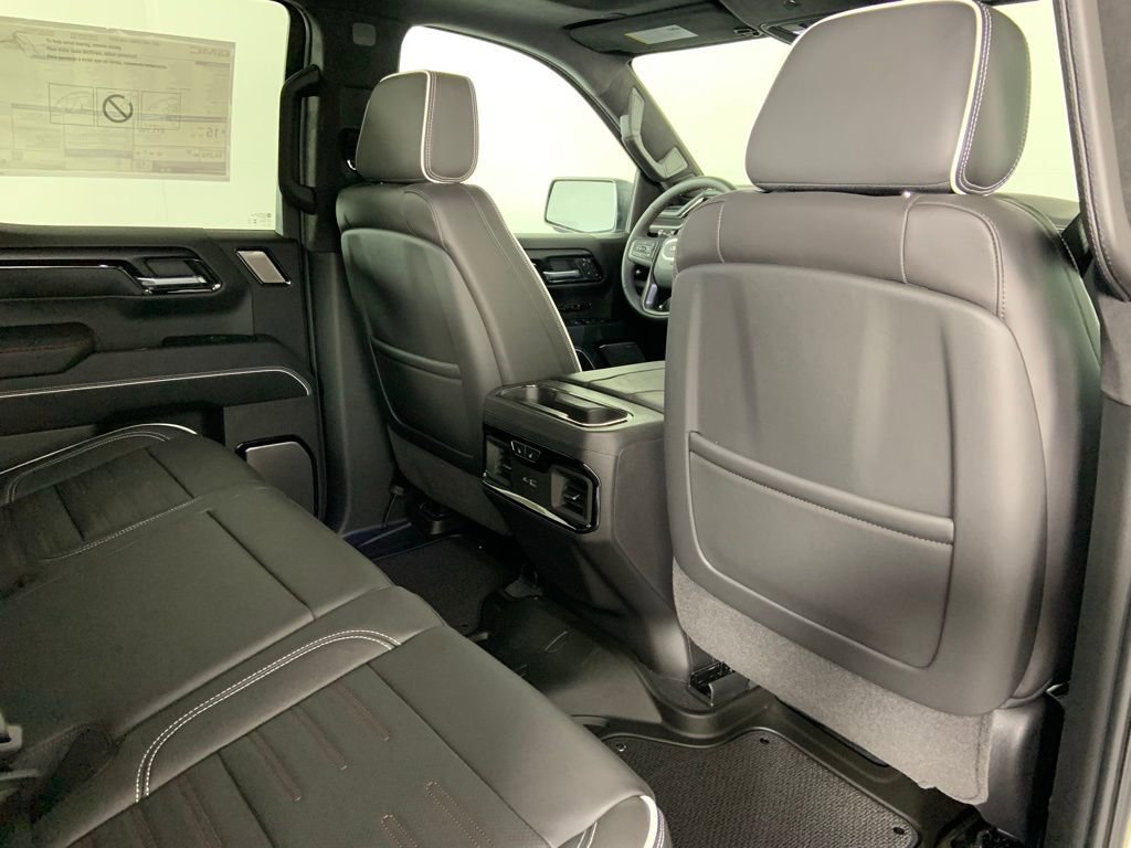 Used 2025 GMC Sierra 1500 AT4X image 14