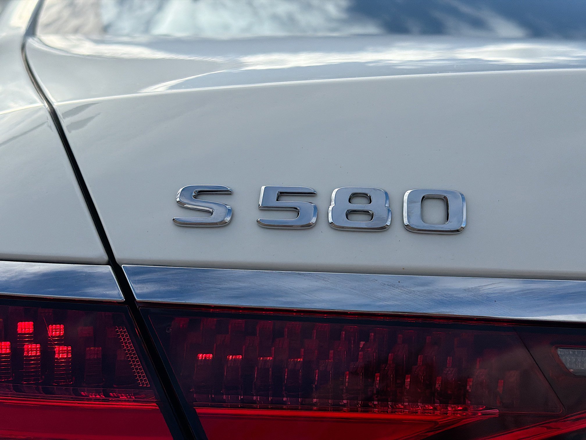 Used 2023 Mercedes-Benz S 580 4MATIC Sedan image 11