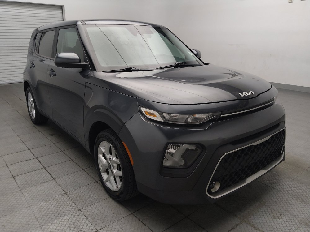 Used 2022 Kia Soul LX w/ Technology Package FWD image 13