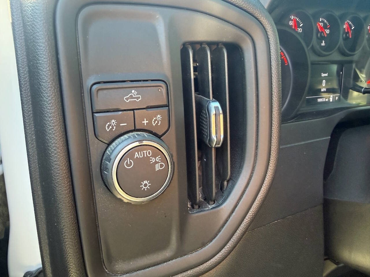 Used 2021 Chevrolet Silverado 1500 W/T w/ WT Value Package RWD image 17