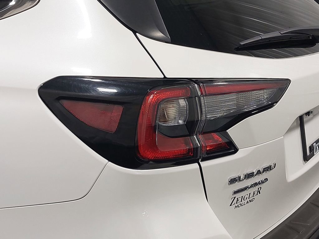 Used 2023 Subaru Outback Premium image 36