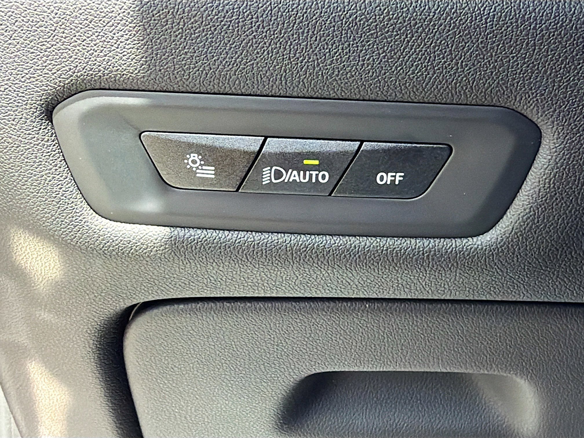 New 2026 BMW X5 xDrive40i w/ Executive Package image 36