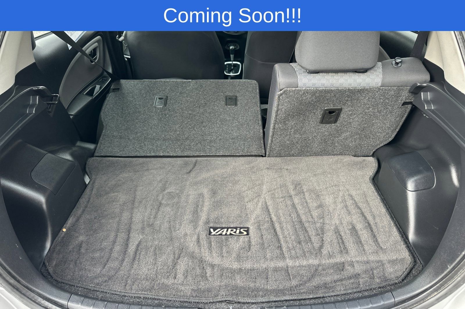 Used 2015 Toyota Yaris L image 16