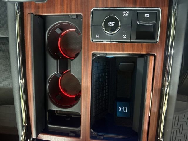 Used 2023 Lincoln Navigator Reserve image 15