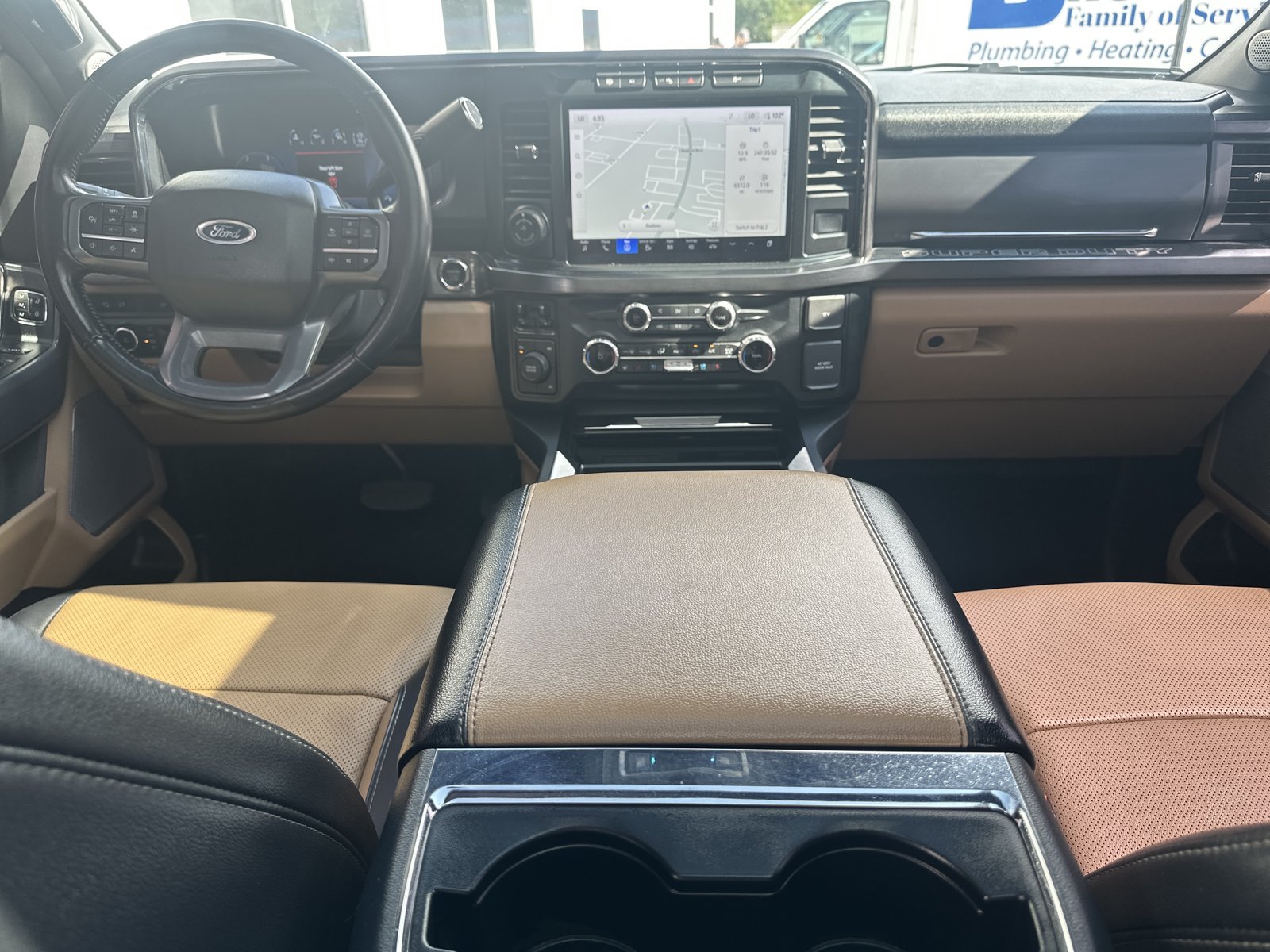 Used 2023 Ford F350 Lariat w/ Lariat Ultimate Package AWD/4WD image 34