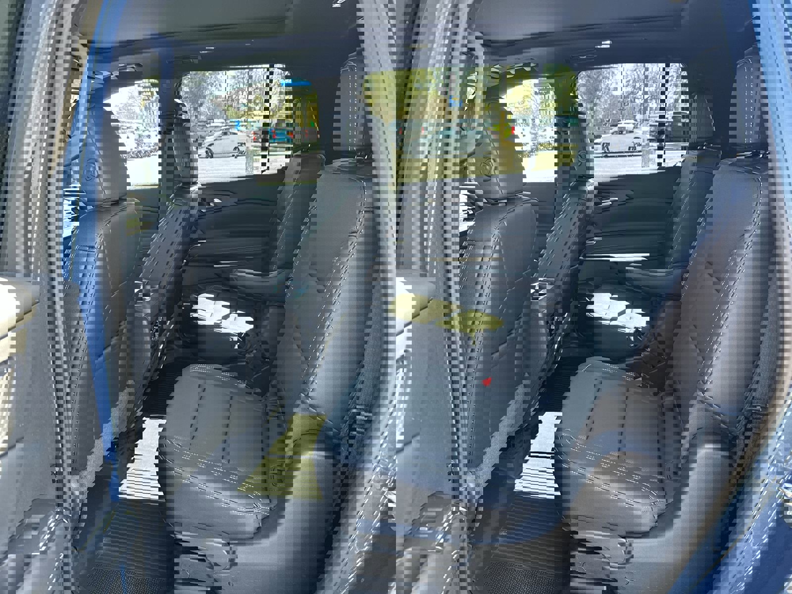 Certified 2025 Chevrolet Traverse LT w/ Enhanced Driving Package image 31