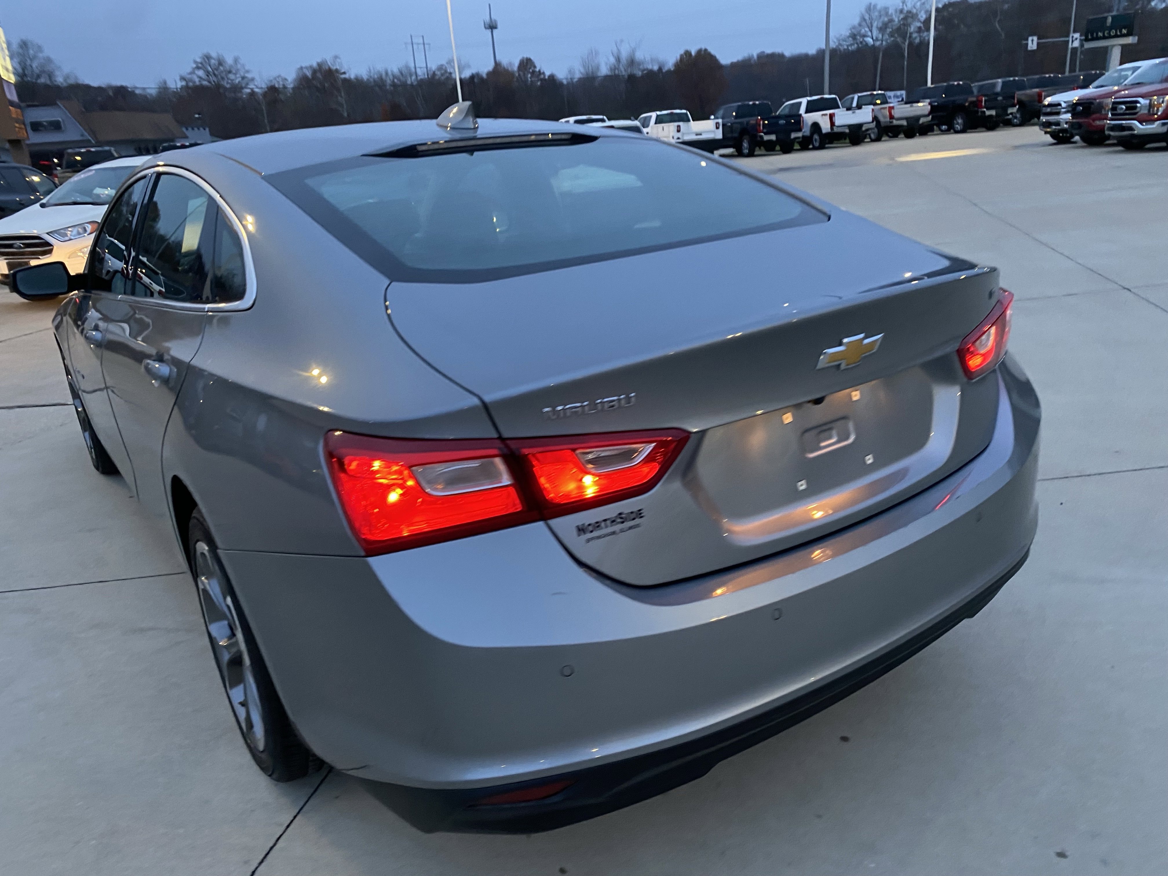 Used 2024 Chevrolet Malibu LT image 8