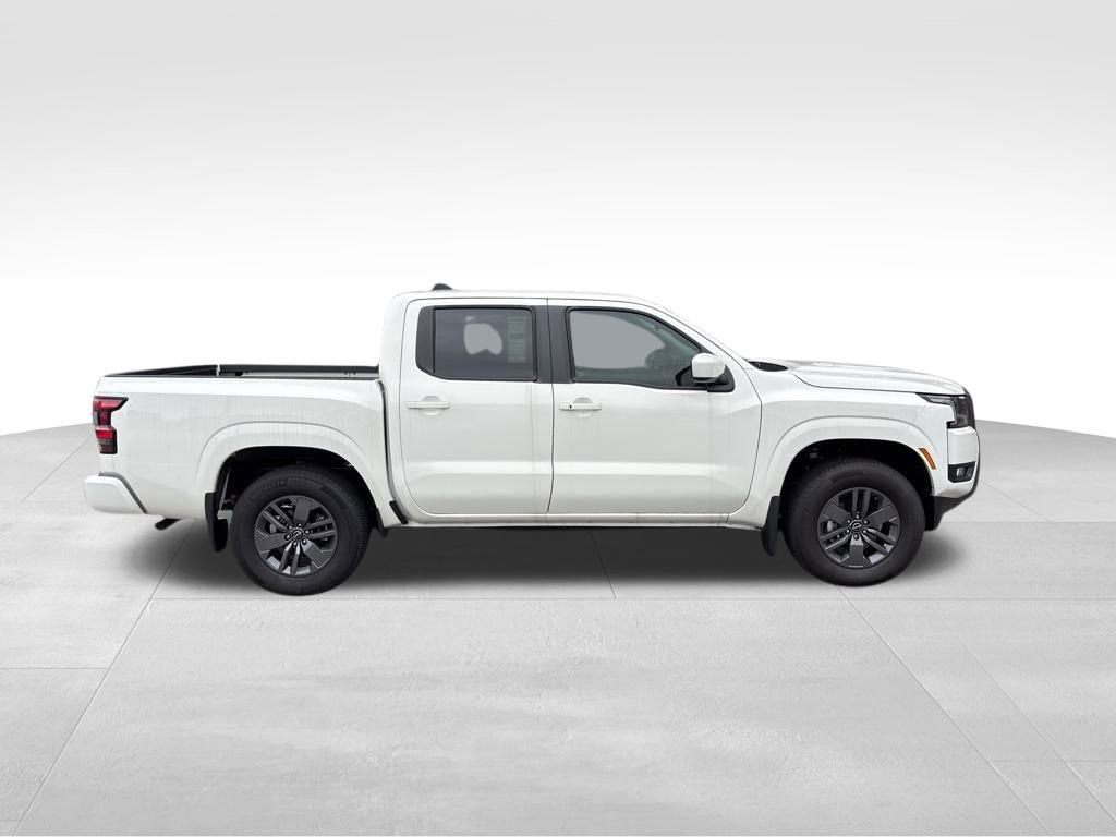 New 2025 Nissan Frontier SV w/ SV Convenience Package image 5