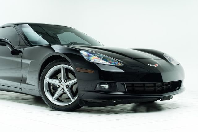 Used 2011 Chevrolet Corvette Coupe w/ LPO, Mesh Package image 4