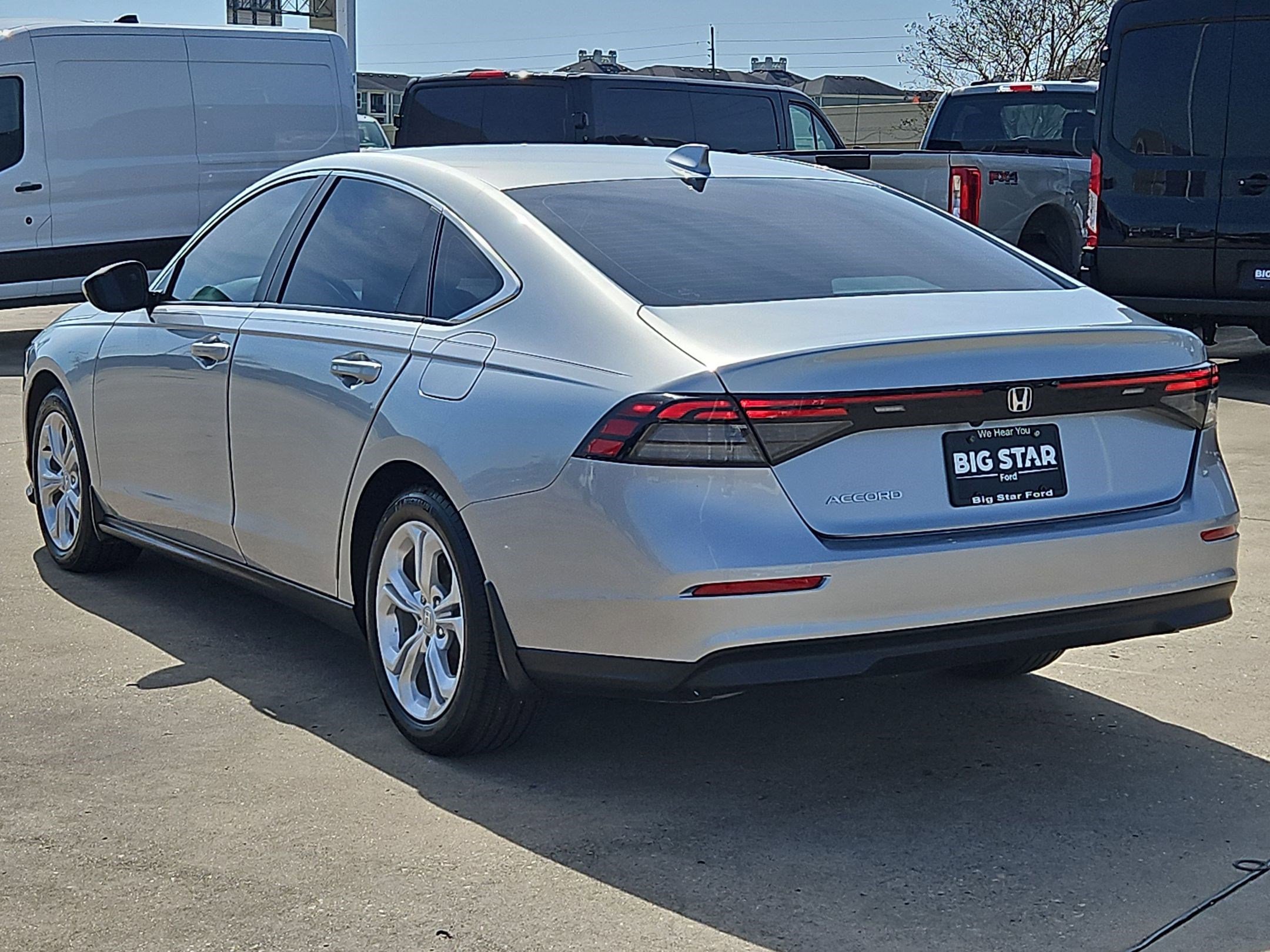 Used 2025 Honda Accord LX image 6