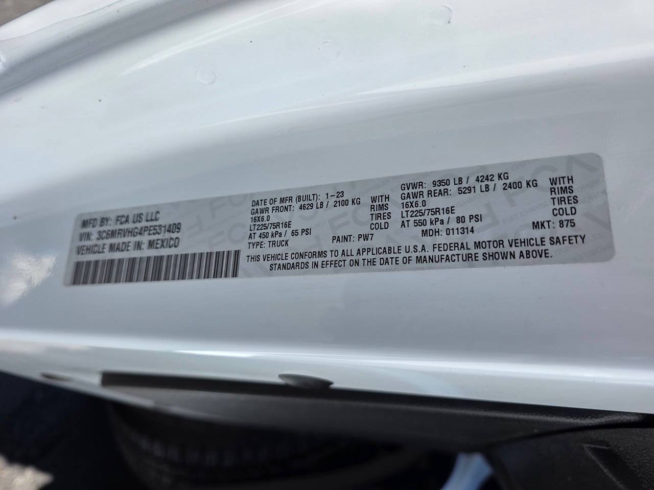 Used 2023 RAM ProMaster 3500 FWD image 23