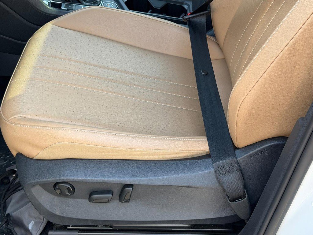 Used 2022 Volkswagen Tiguan SE image 23