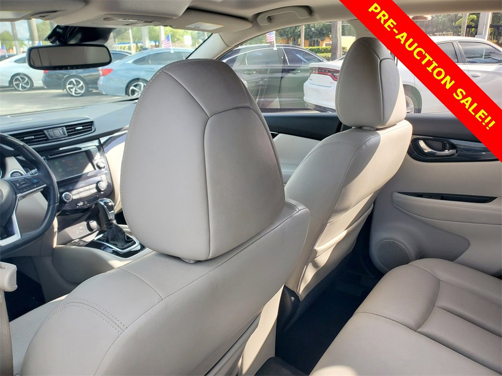 Used 2019 Nissan Rogue Sport SL w/ Premium Package image 10