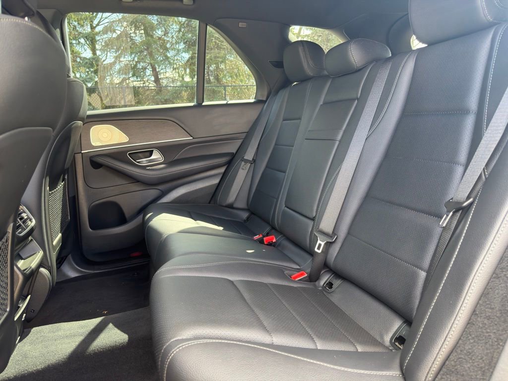 Used 2022 Mercedes-Benz GLE 350 4MATIC w/ Premium Package image 33