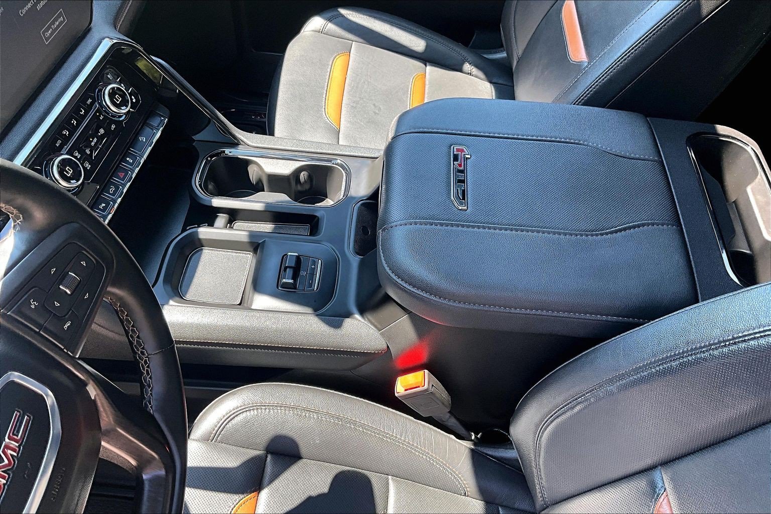 Used 2024 GMC Sierra 3500 AT4 w/ AT4 Premium Plus Package AWD/4WD image 14