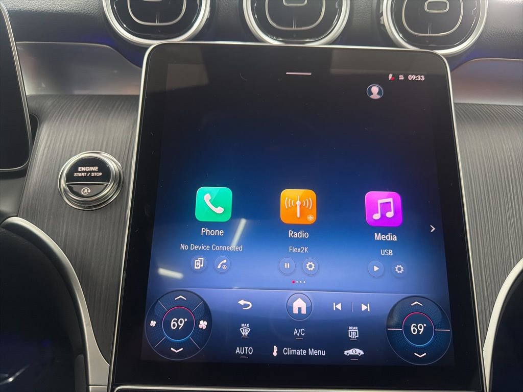 New 2026 Mercedes-Benz GLC 300 image 33