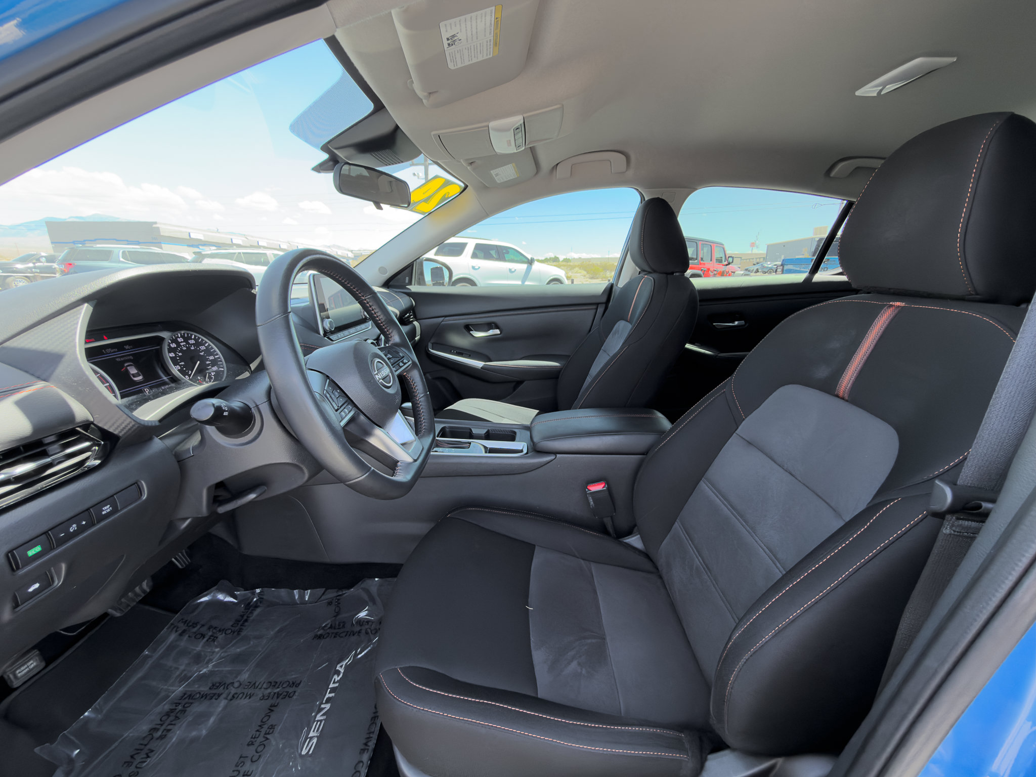 Used 2024 Nissan Sentra SR FWD image 11
