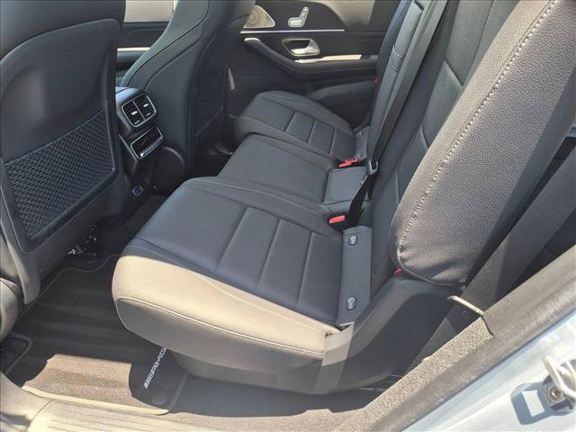 Used 2026 Mercedes-Benz GLS 450 4MATIC image 18