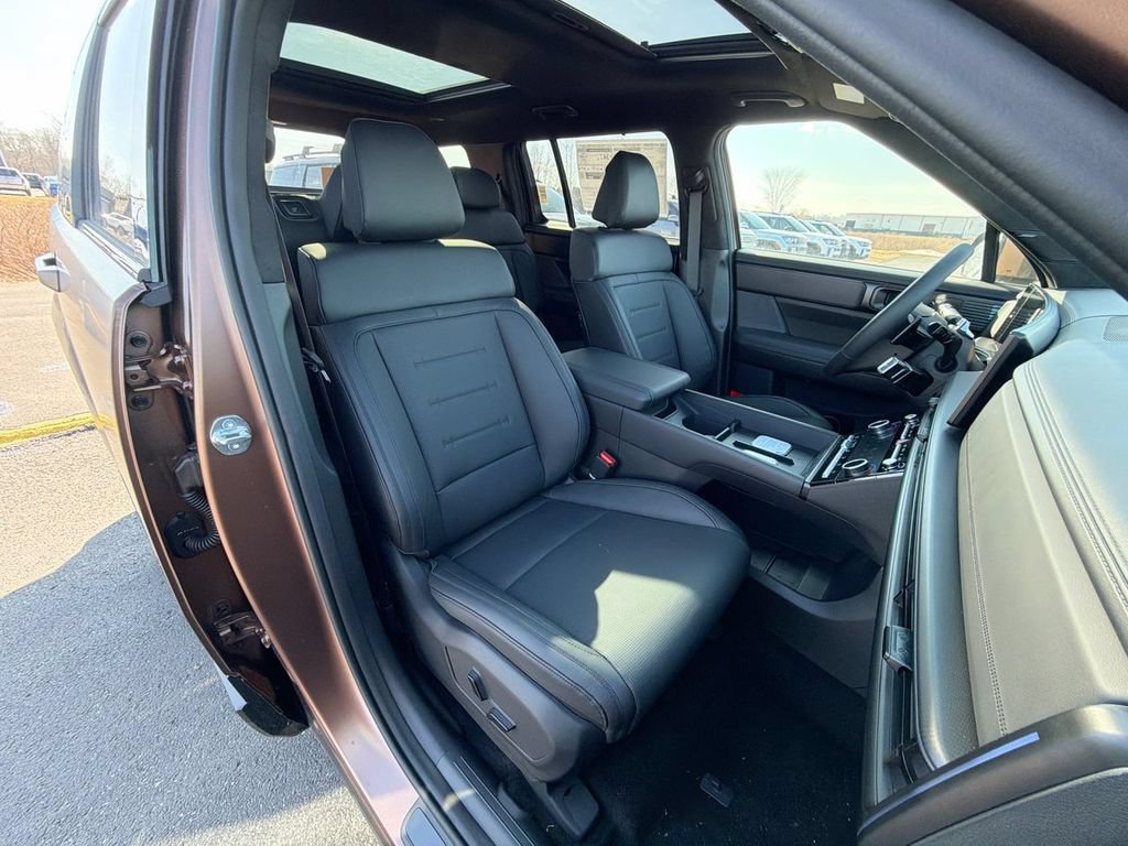 New 2026 Hyundai Santa Fe Calligraphy AWD/4WD image 32