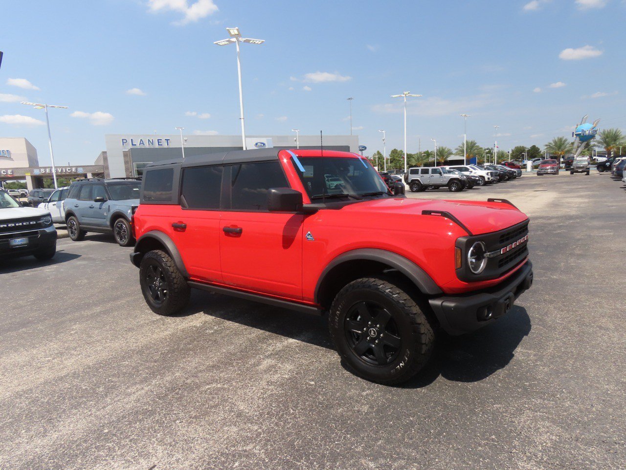Used 2024 Ford Bronco Black Diamond AWD/4WD image 7
