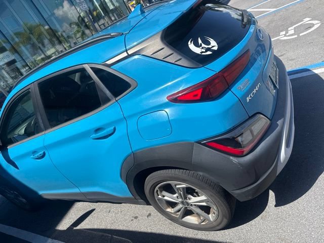 Used 2022 Hyundai Kona SEL w/ Cargo Package FWD image 8
