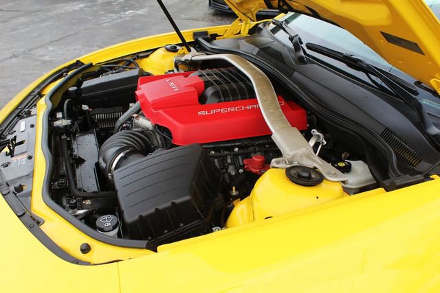 Used 2013 Chevrolet Camaro ZL1 image 27