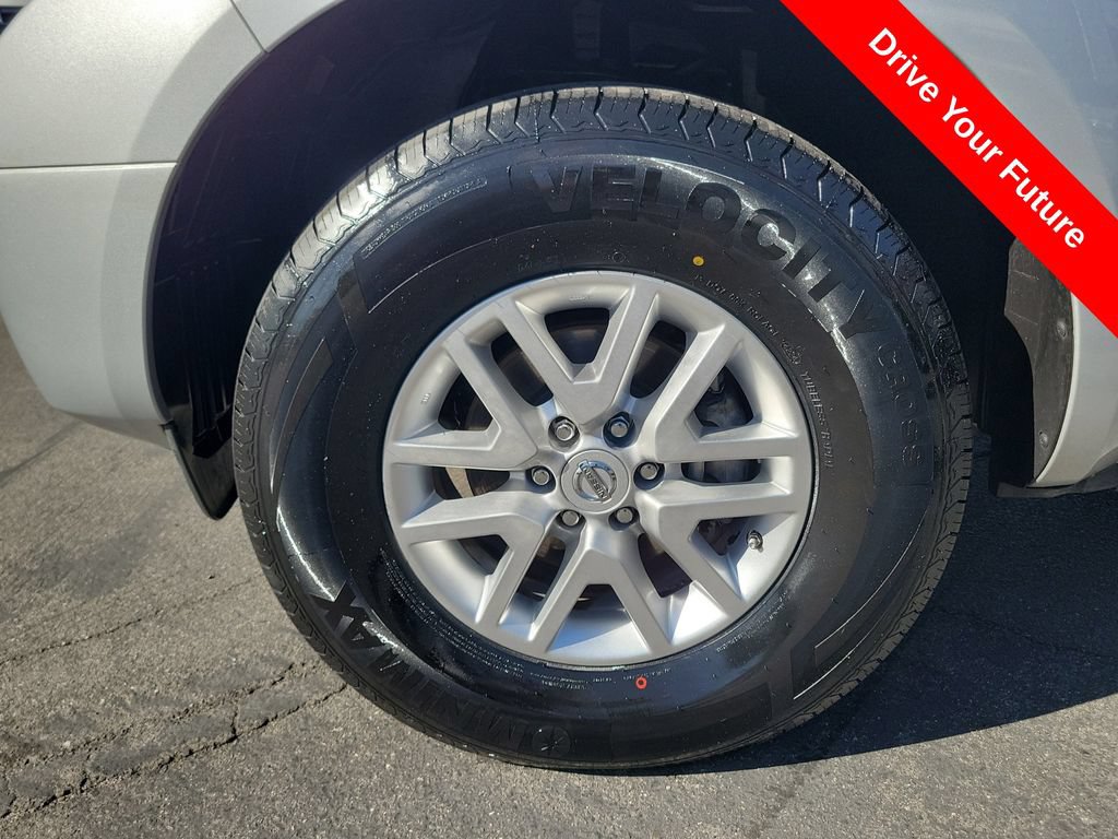 Used 2015 Nissan Frontier SV AWD/4WD image 20