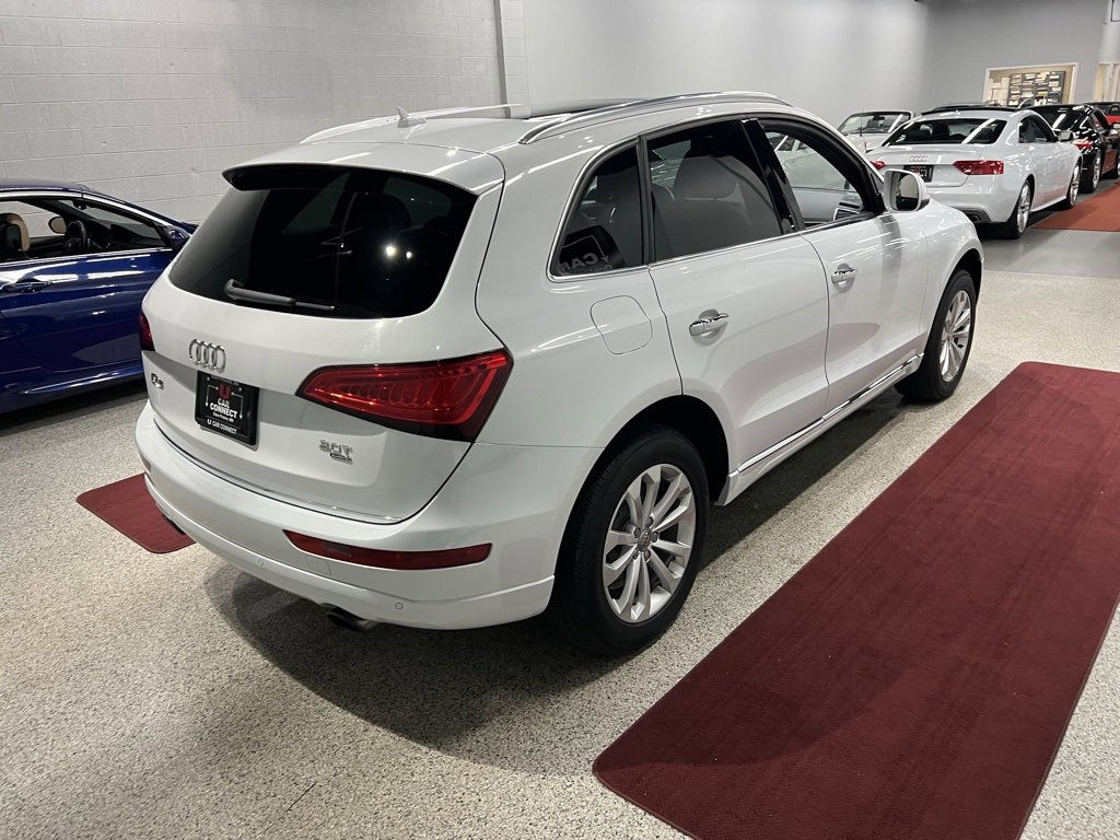 Used 2015 Audi Q5 2.0T Premium Plus w/ Technology Package image 12