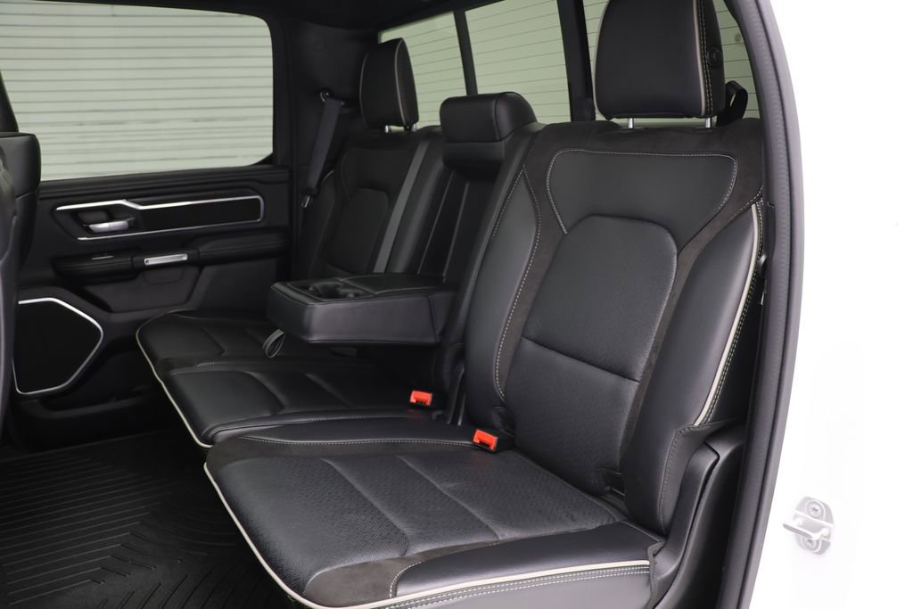 Used 2023 RAM 1500 Laramie AWD/4WD image 14