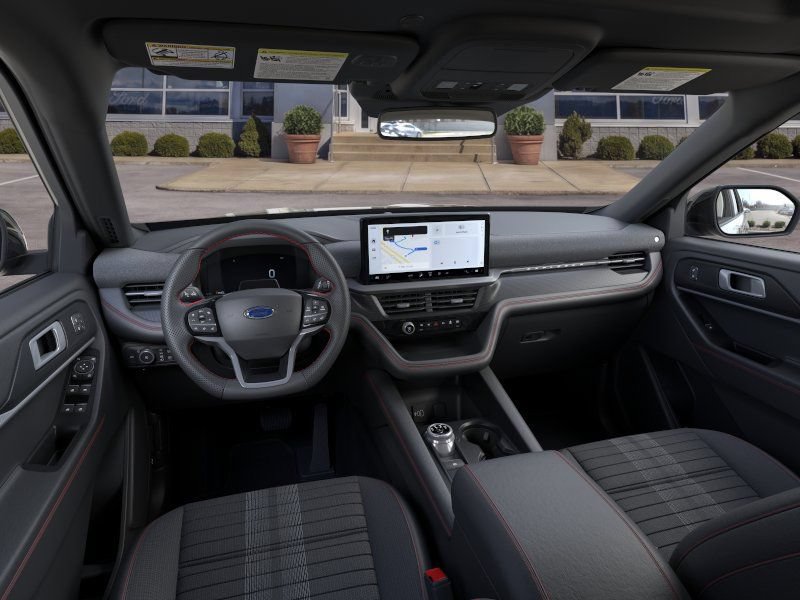 New 2026 Ford Explorer ST-Line w/ ST-Line Street Pack AWD/4WD image 9