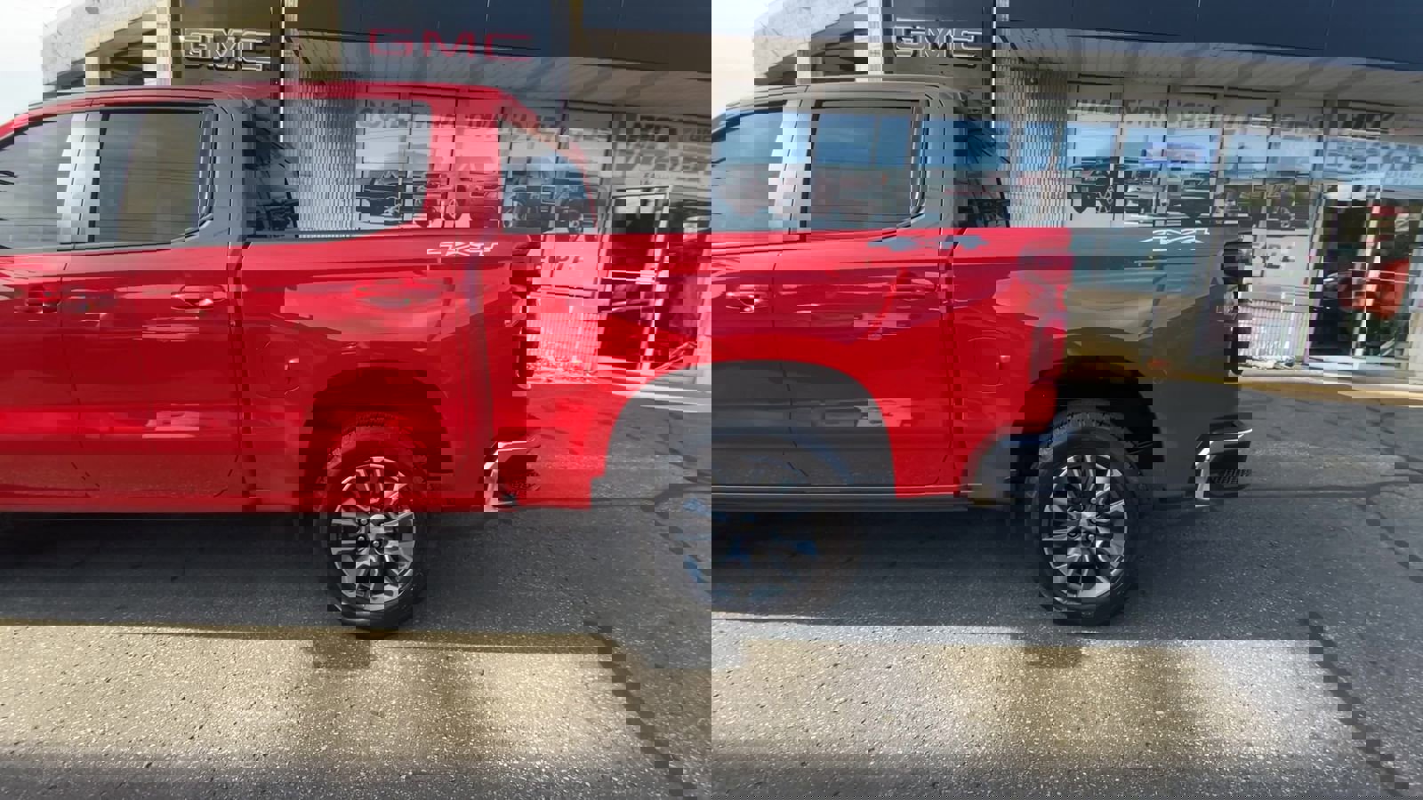 Certified 2024 Chevrolet Silverado 1500 LT image 36