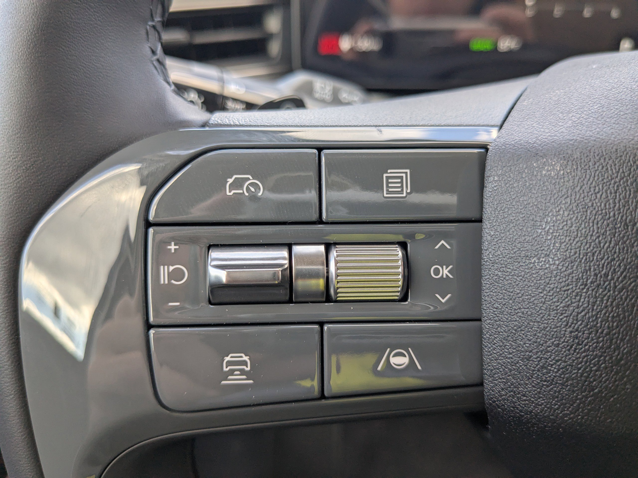 New 2026 Kia EV9 Light RWD image 30