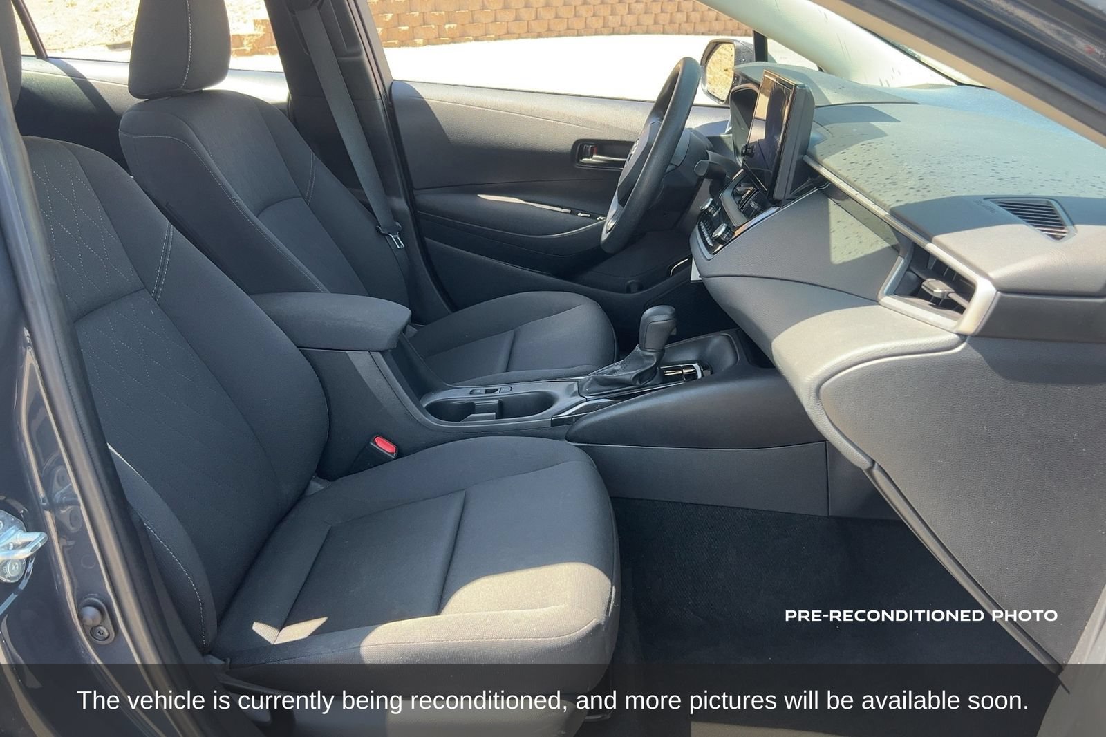 Used 2024 Toyota Corolla LE FWD image 13