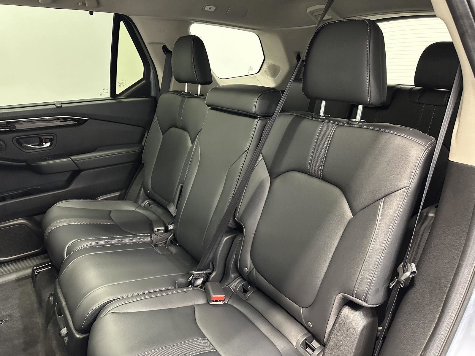 Used 2024 Honda Pilot Touring image 30